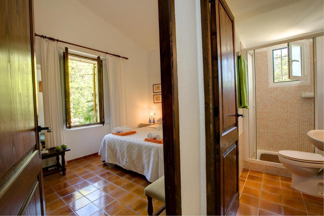 Bennassar By Vintage Travel Villa Pollença